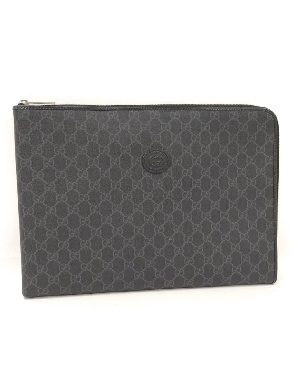 Gucci GG Supreme Clutch Gray Leather